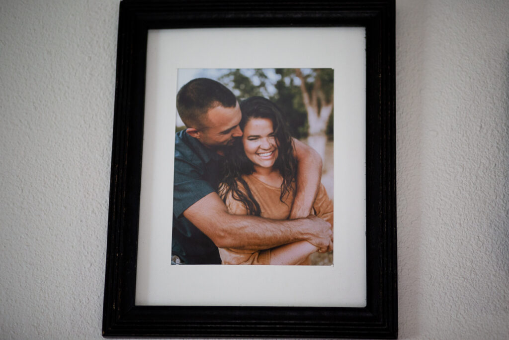 picture of man and woman printed on wall