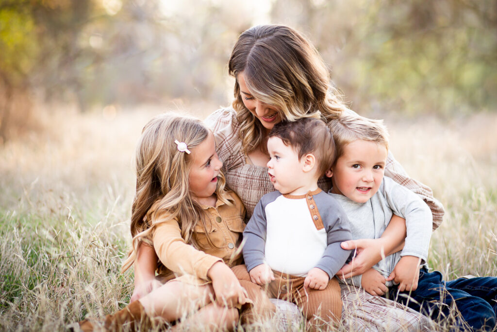 mom with children