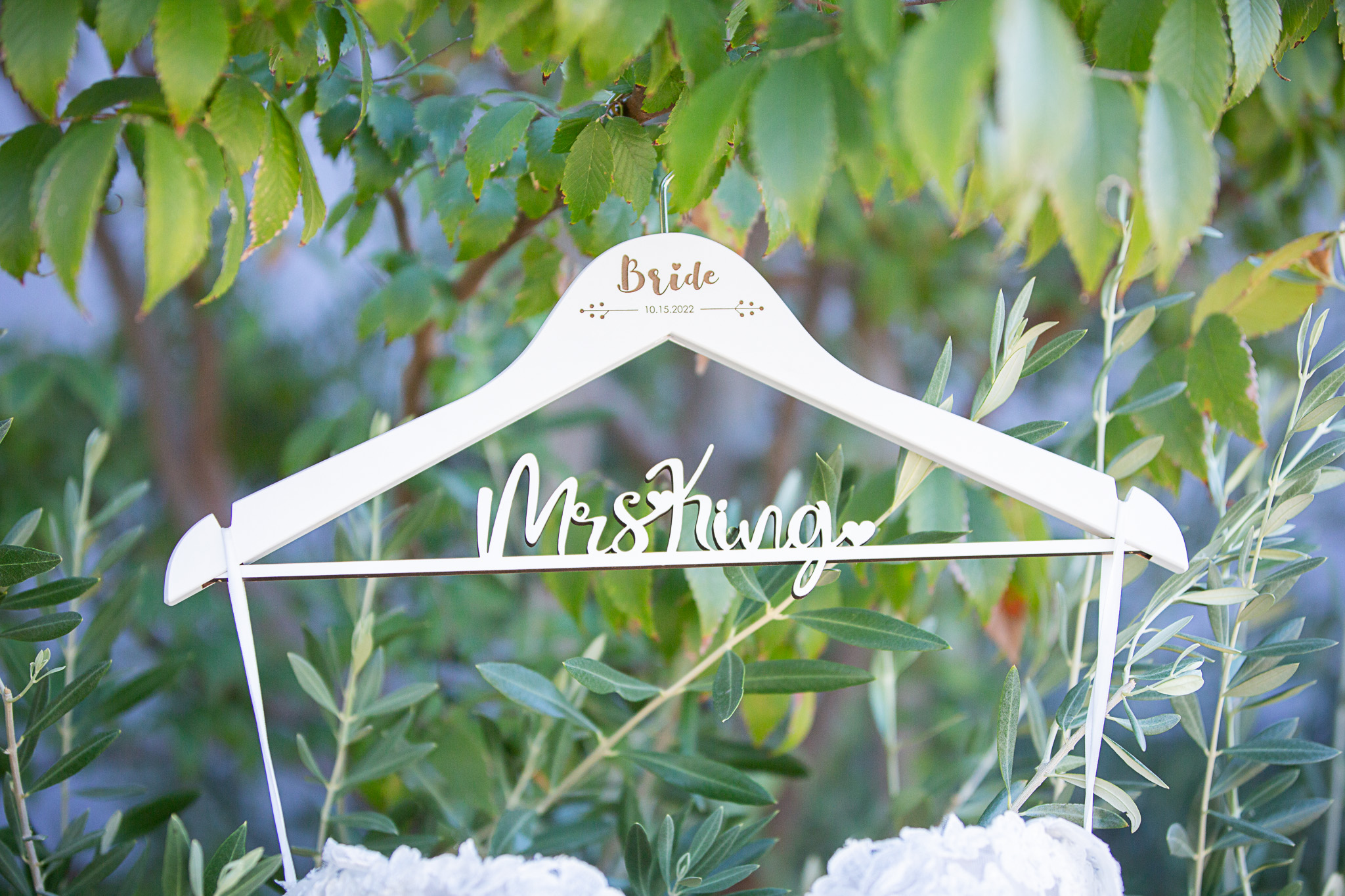 wedding dress hanger