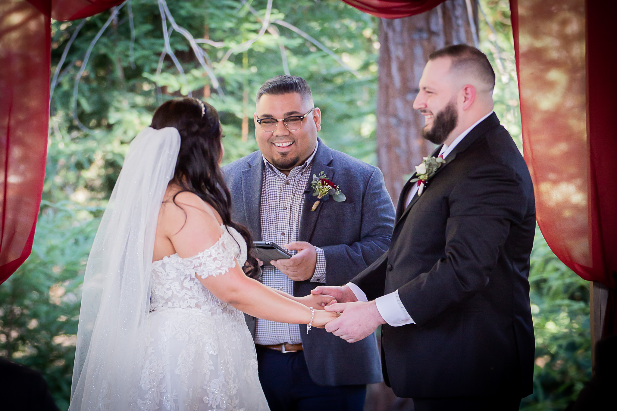 bride and groom getting married in Redding